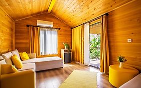 Izgen Bungalows
