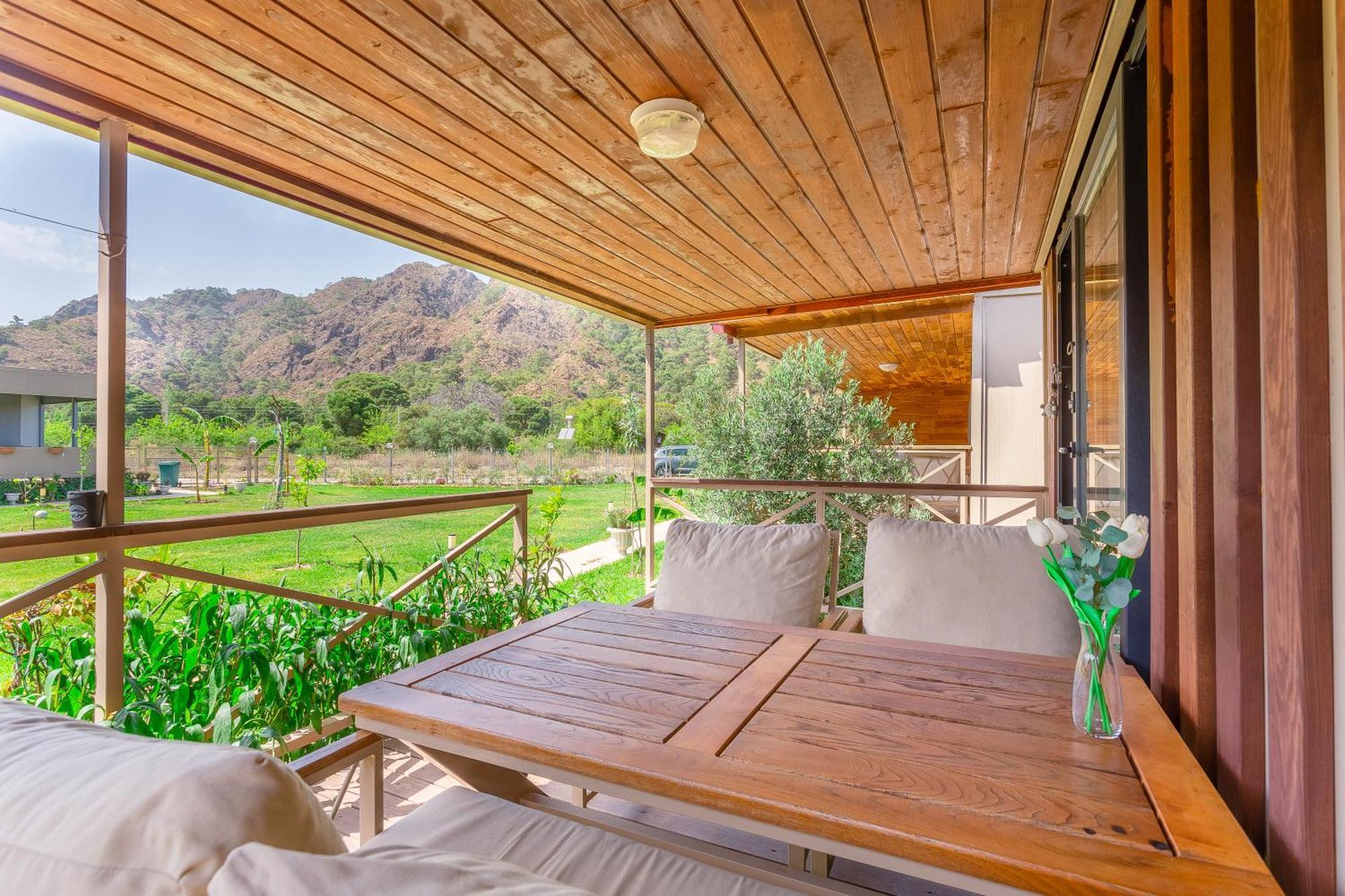 Izgen Bungalows Чирали Екстер'єр фото
