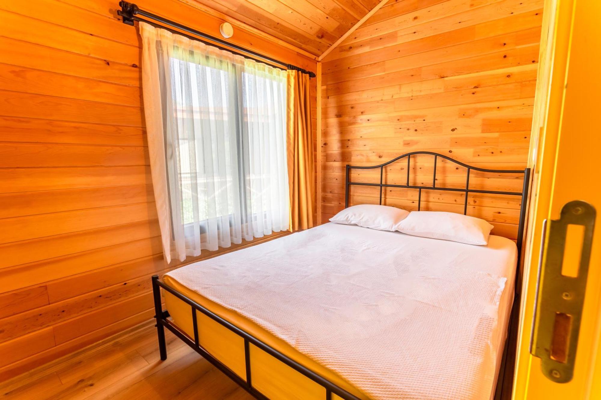 Izgen Bungalows Чирали Екстер'єр фото