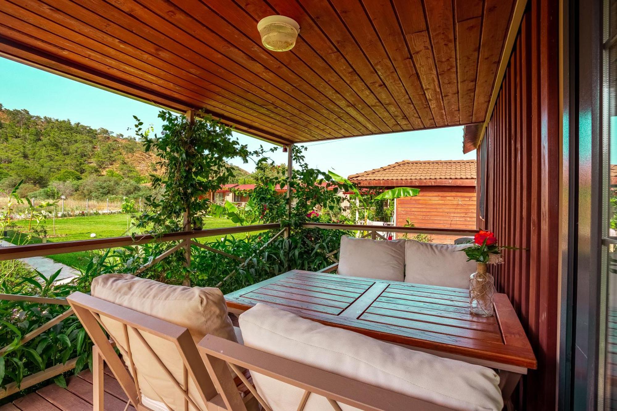 Izgen Bungalows Чирали Екстер'єр фото