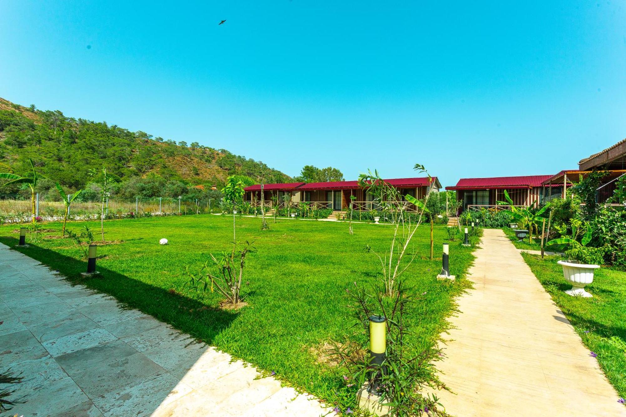 Izgen Bungalows Чирали Екстер'єр фото