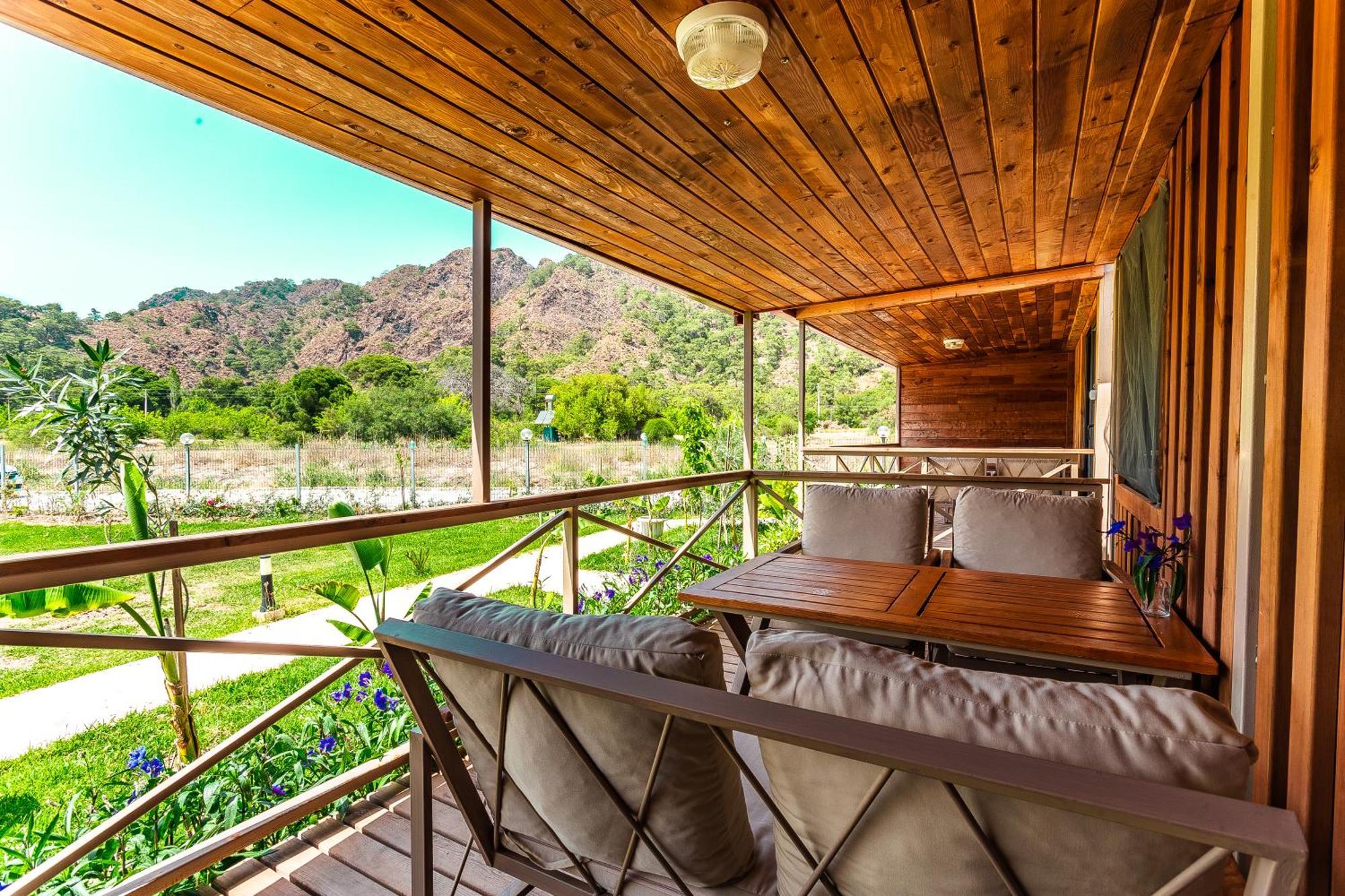 Izgen Bungalows Чирали Екстер'єр фото